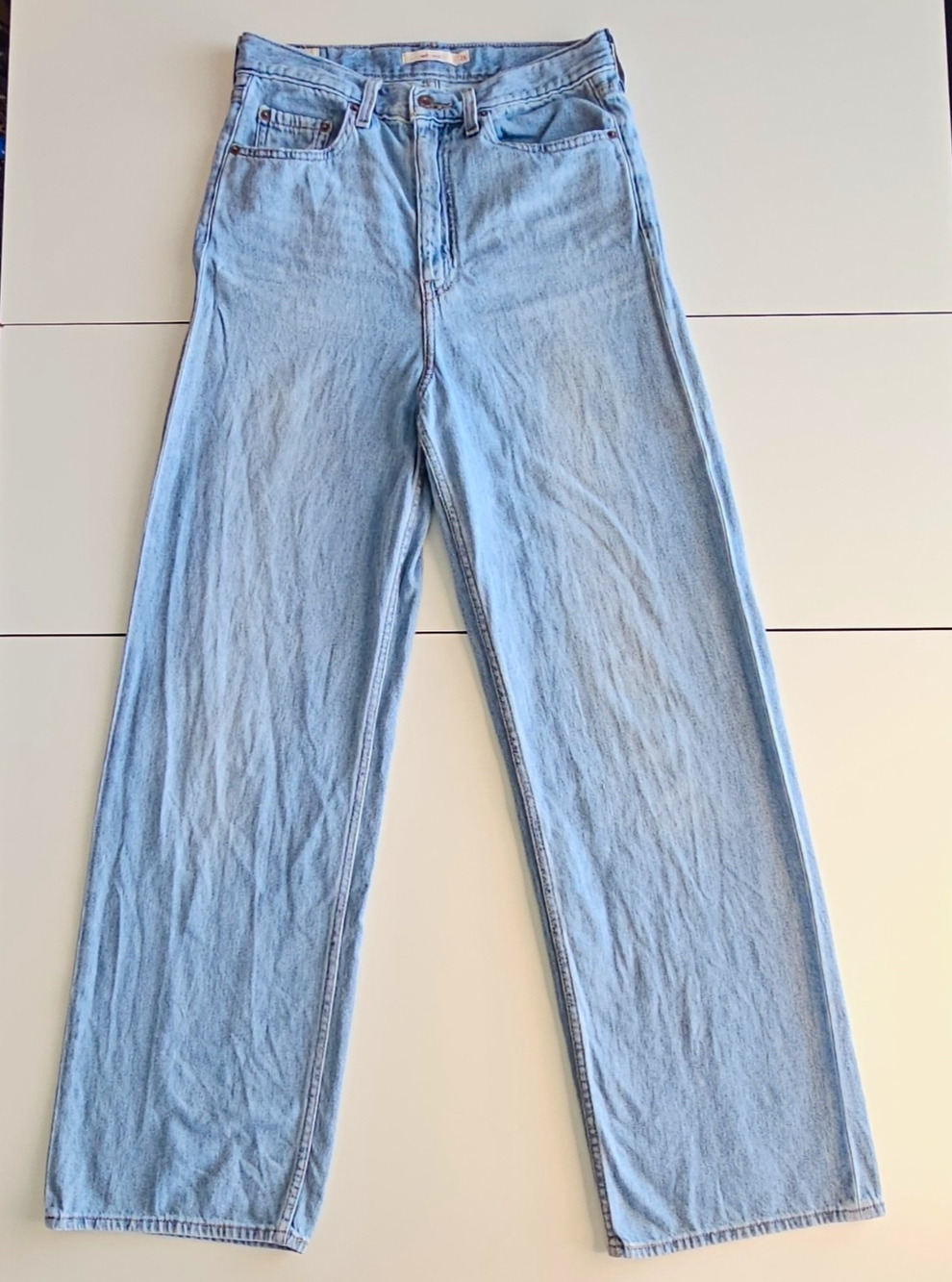 Levi's Premium High Loose Jeans Women's 28 Light Wash Wide Leg 26872-0017